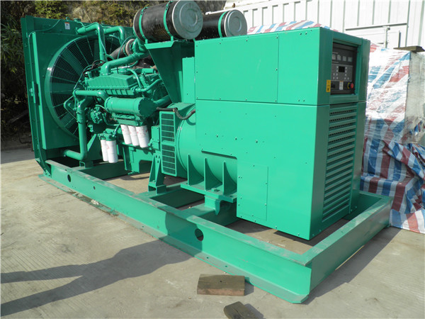 铁山发电机租赁-厂家给大家介绍发电机失磁现象