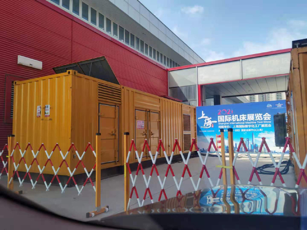 铁山发电车出租-发电机无电压或电压太低怎么办?