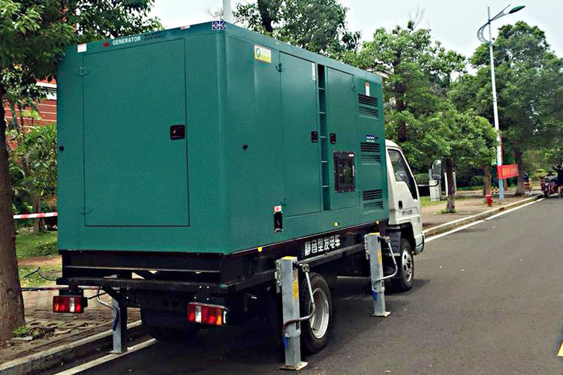 铁山出租发电机-柴油发电机出租过程更换机油需要注意什么