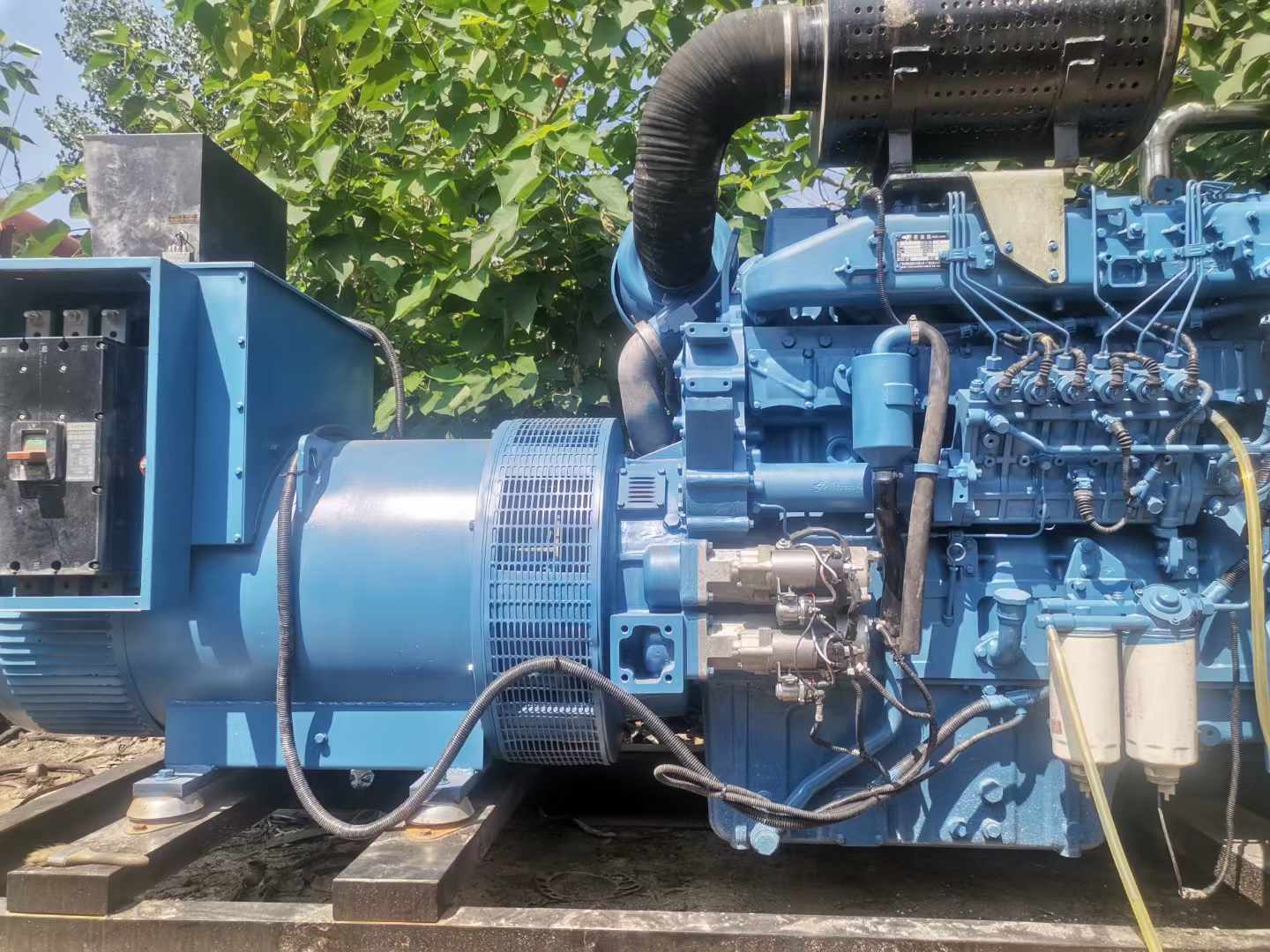 铁山详细说明降低 800kW 柴油发电机输出电流波动的方法